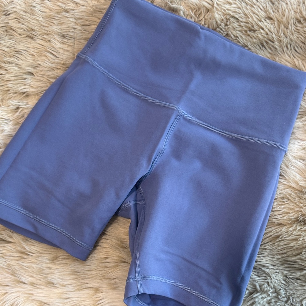 lululemon athletica Women's Lavender Bike Shorts